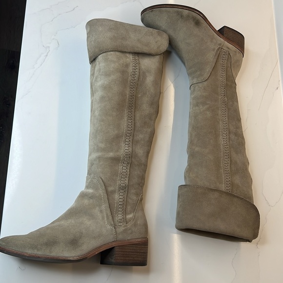 Vince Camuto Kochelda Taupe Sand colored Knee High Boots - Picture 5 of 16